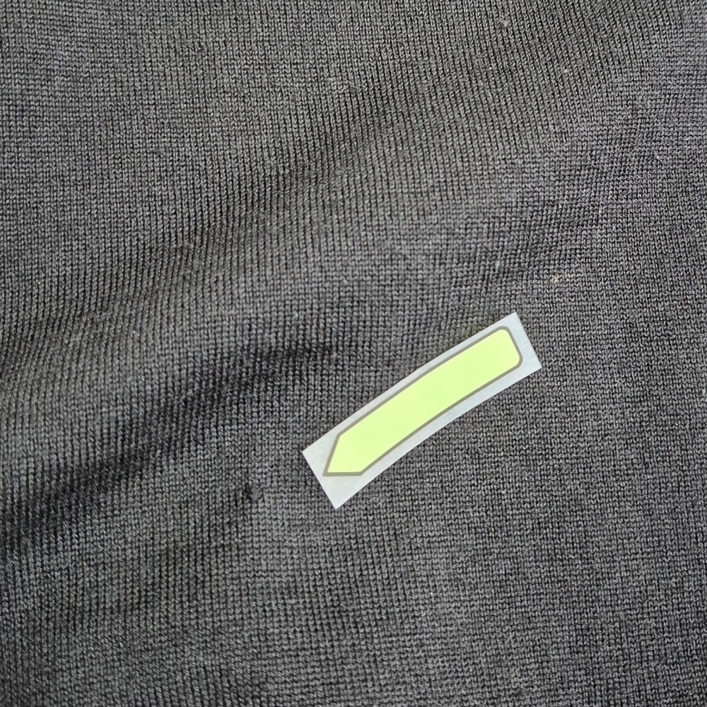 Burberry Prorsum Ruffled Front Wool/Silk Sweater - Size L - Picture 12 of 13